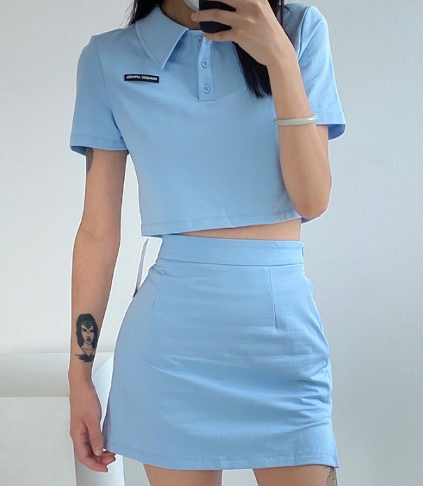 Hot selling short skirt and T-shirt two-piece suit (blue) (S-L size) (contact customer service after placing the order to confirm the delivery size)
