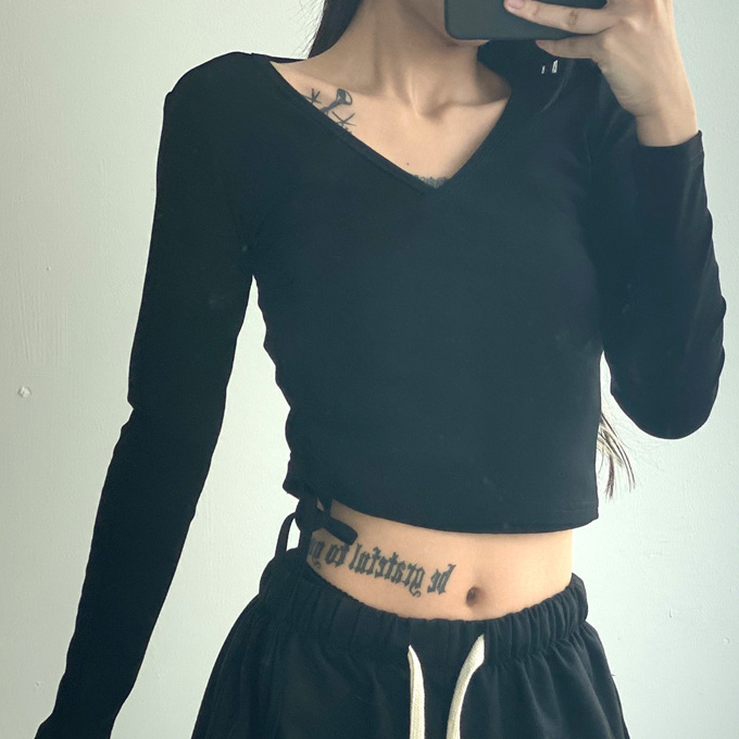 Hot selling single-sided drawstring cross V-neck long-sleeved T-shirt (black) (S/M size) (contact customer service after placing the order to confirm the delivery size)