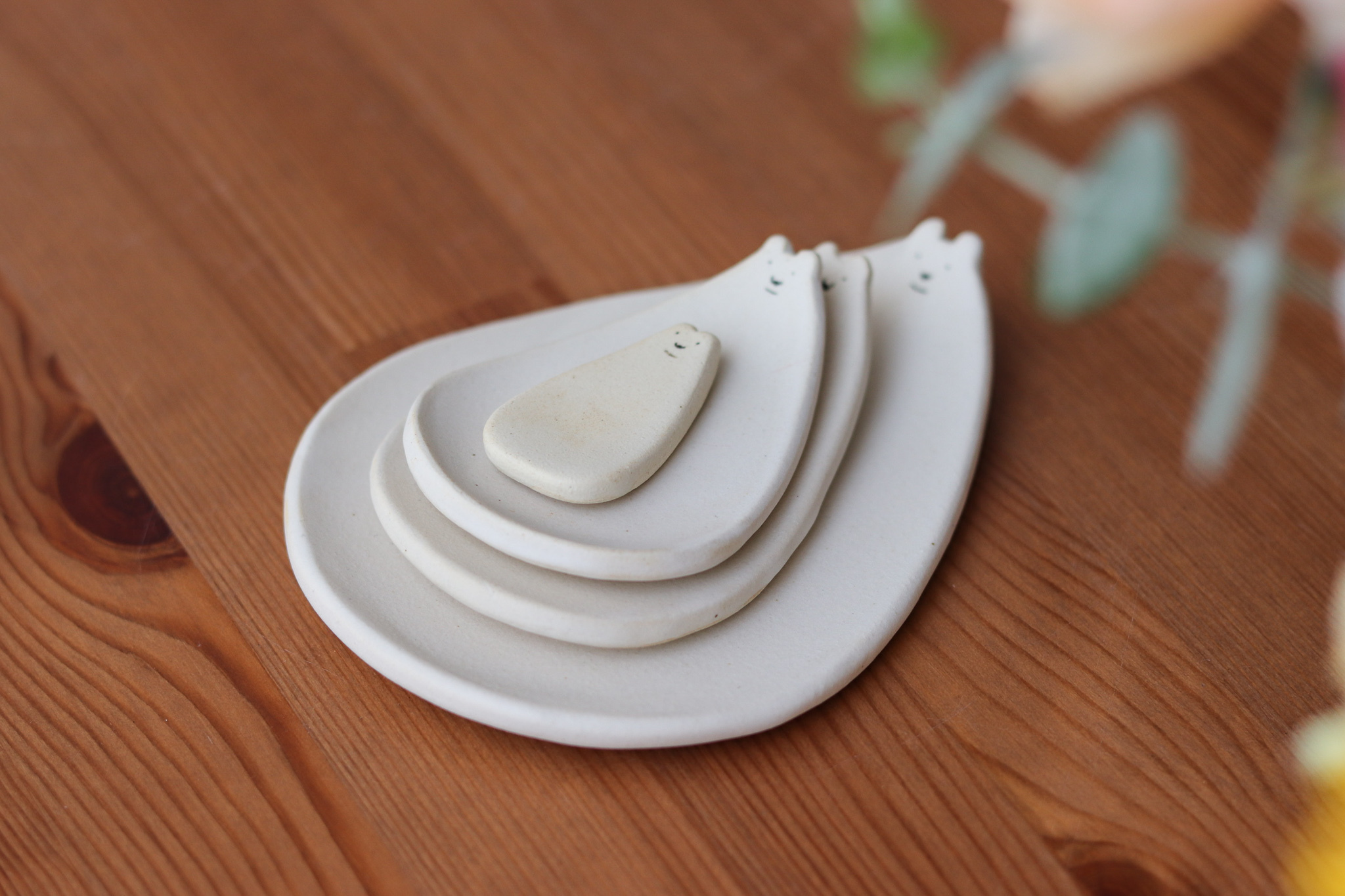 日本 美濃燒 北極熊 筷架 豆皿 點心盤