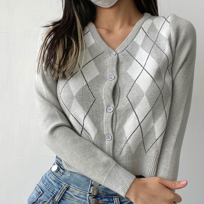 Hot selling diamond long-sleeved knitted cardigan (grey) (S-L size) (contact customer service after placing the order to confirm the delivery size)