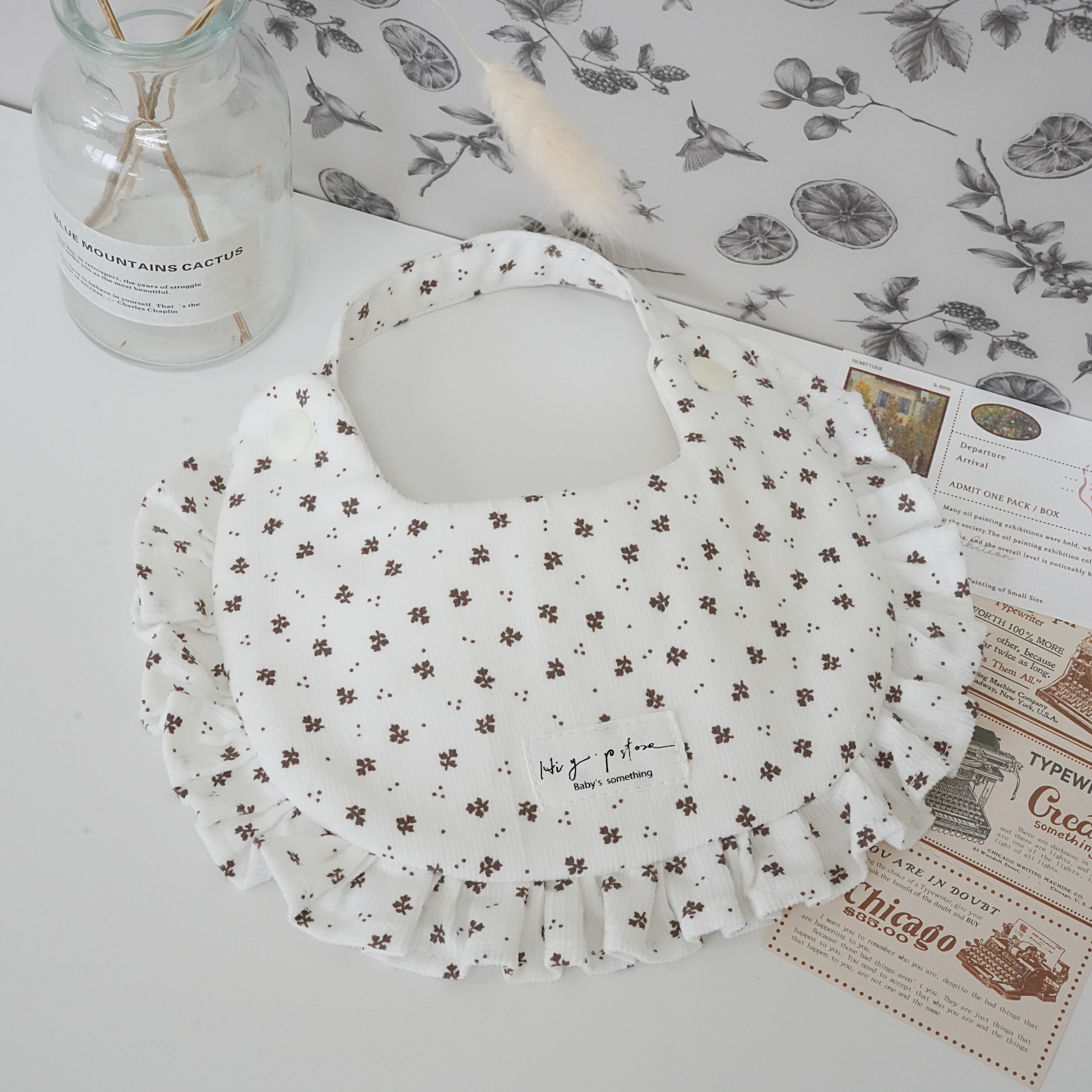 Hi Y.P store-手作圍兜-燈芯絨花點