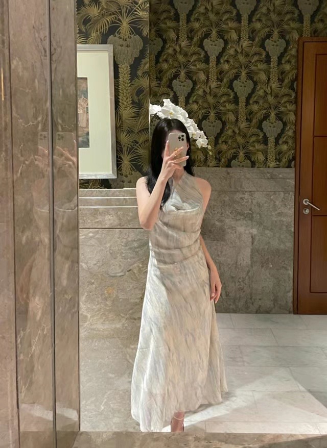 ♥︎Thais Midi Dress