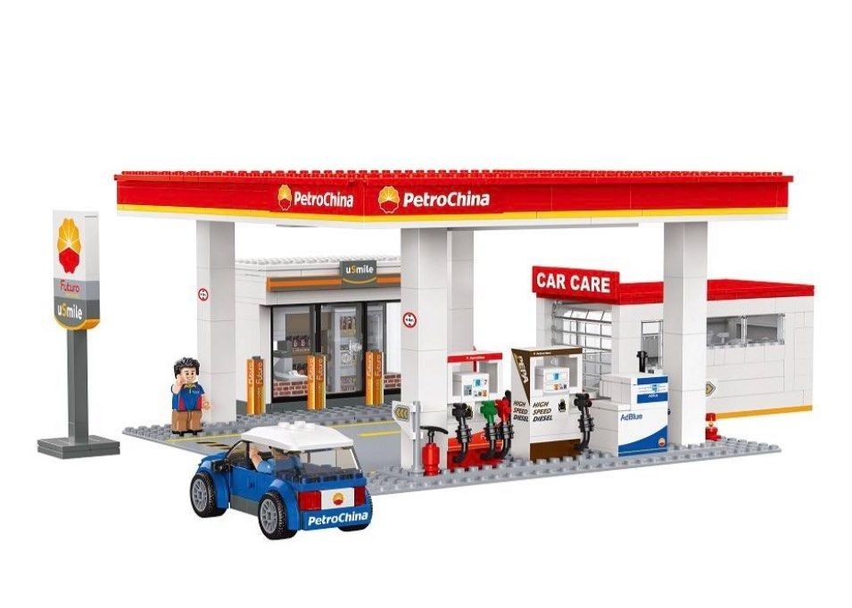 Royal Toys 小城故事拼裝積木: 中國石油油站 (538塊)