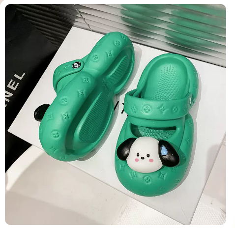 Cartoon sandals (green/35-40 size) (contact customer service to confirm the shipping size after placing an order)