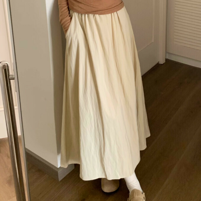Hot Selling Elegant Pleated Skirt (One Size) (Apricot)