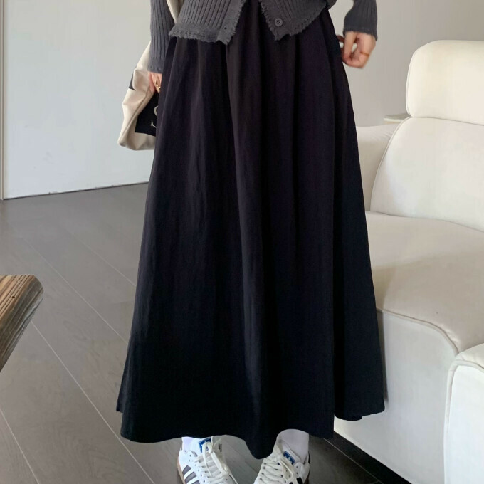 Hot selling elegant pleated skirt (one size fits all) (black)