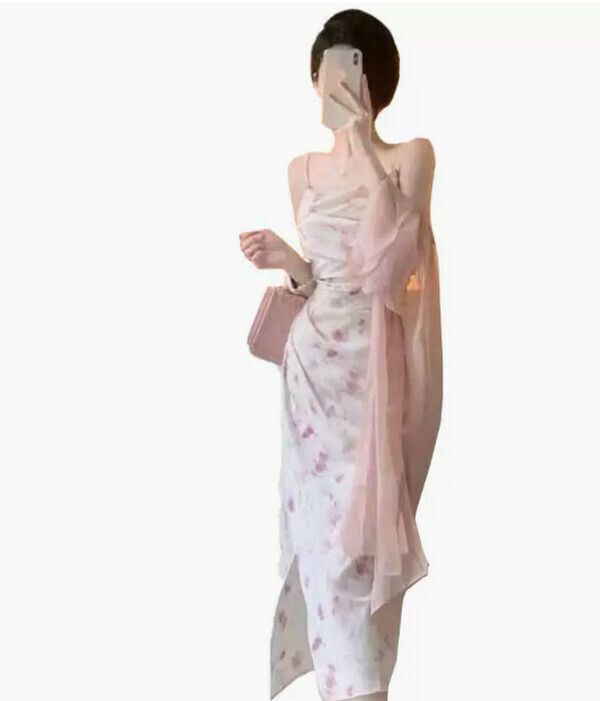 Floral midi slip dress + sunscreen shirt two-piece set (pink) (size M-4XL) (contact customer service to confirm size after placing an order) 