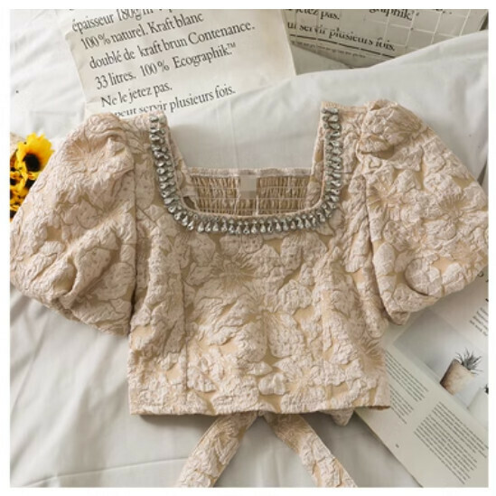 Square Neckline Cropped Shirt with Open Collarbone (Apricot Color) (One Size)