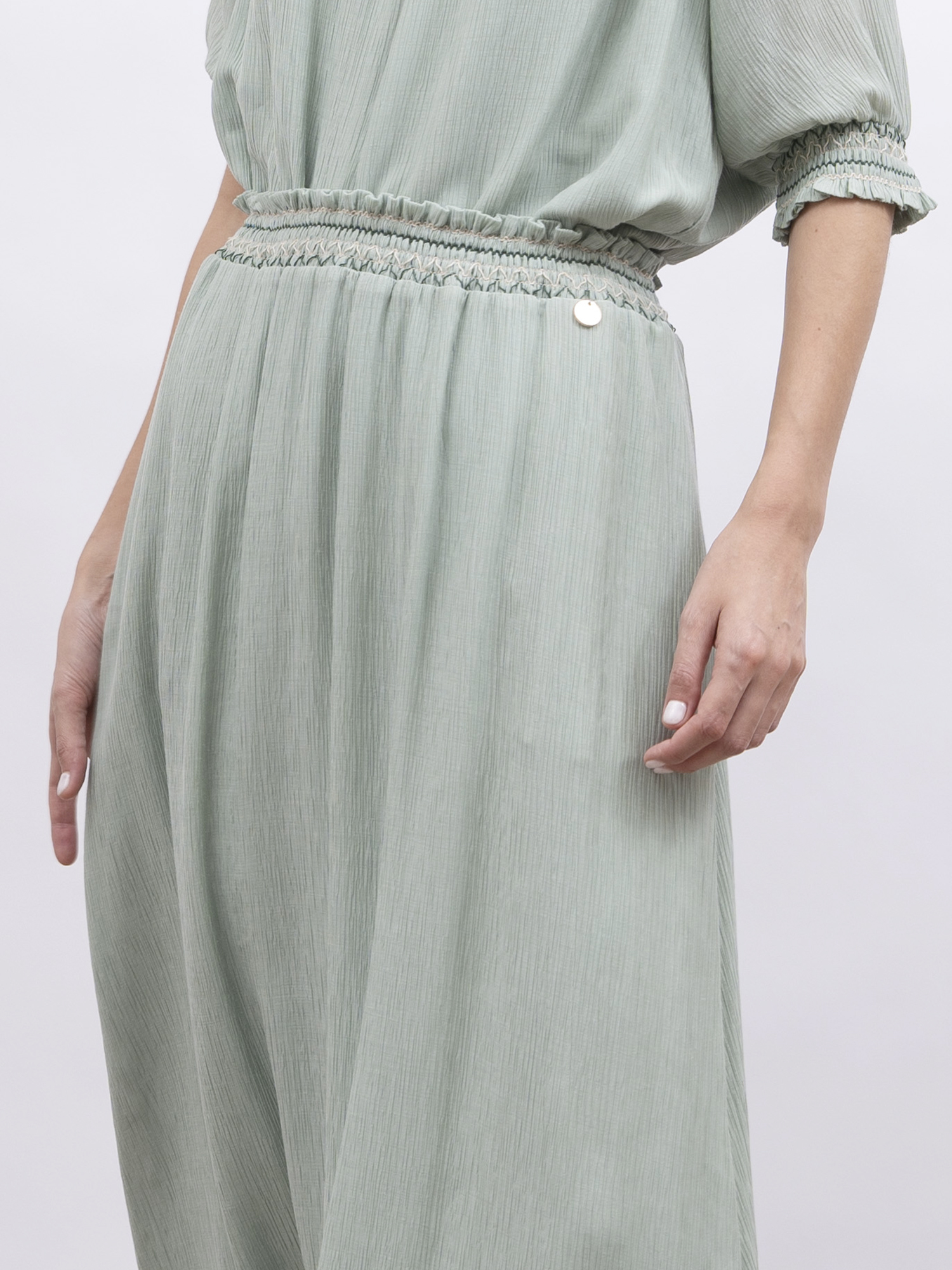 mi-tu 壓褶木耳邊半身裙