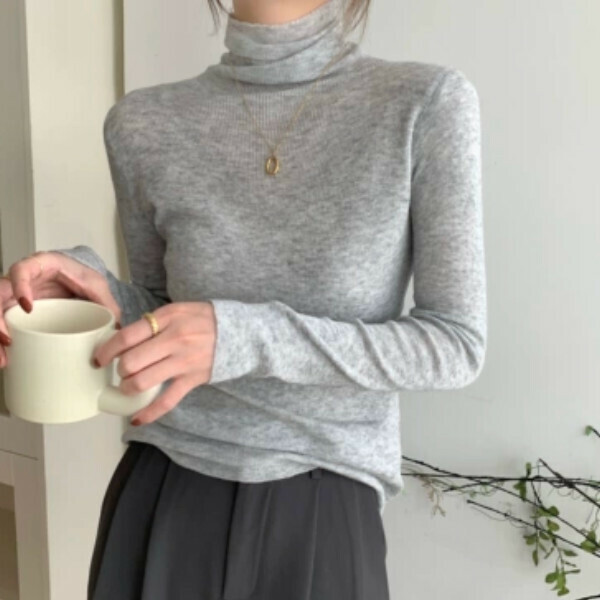 Hot Selling Long Sleeve Knitted Bottoming Shirt (One Size) (White Gray)