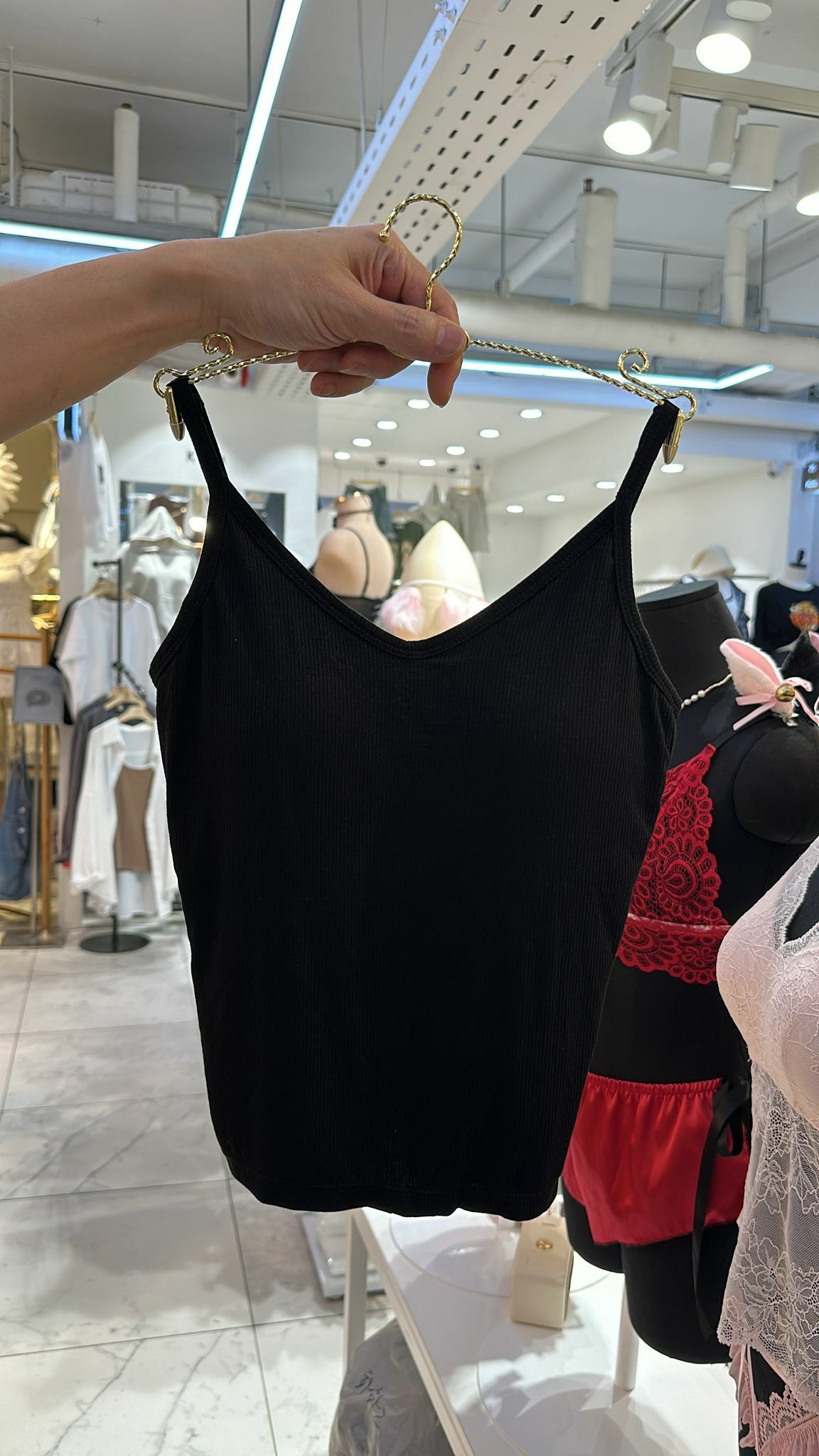 UR84  V領暗直間BAR TOP