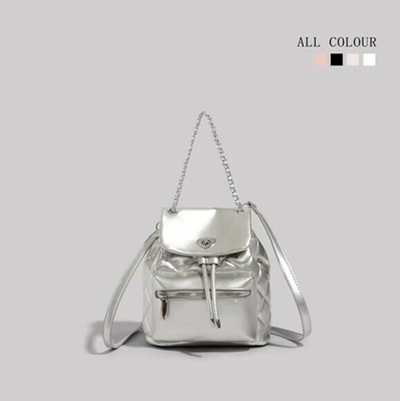 Hot Selling Chain Backpack College Student School Bag Small Fragrance Backpack Travel Bag [Silver] [Size: 21cm*14cm*22cm]