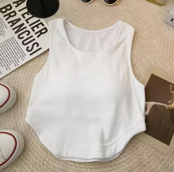 Solid color short vest with chest pad (white) [one size]
