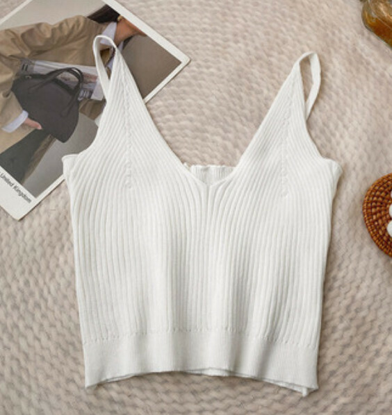 Slim Short Bottom Knit Vest (White) [One Size]