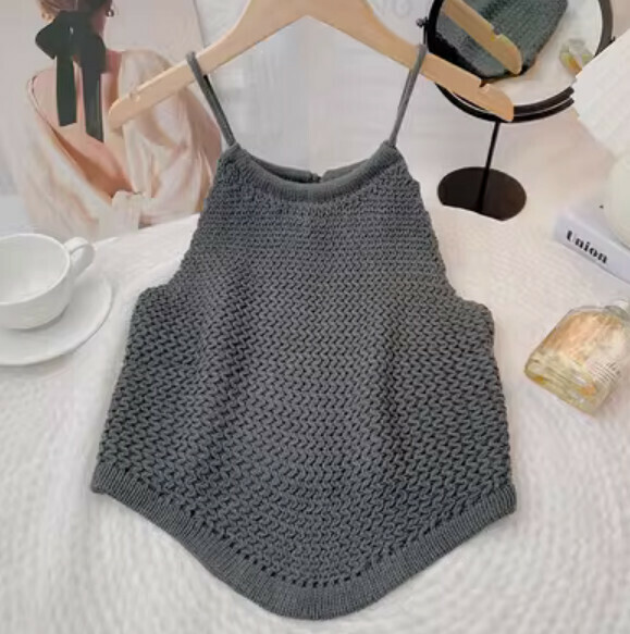 Lace-up knitted vest with open back (grey) [one size]
