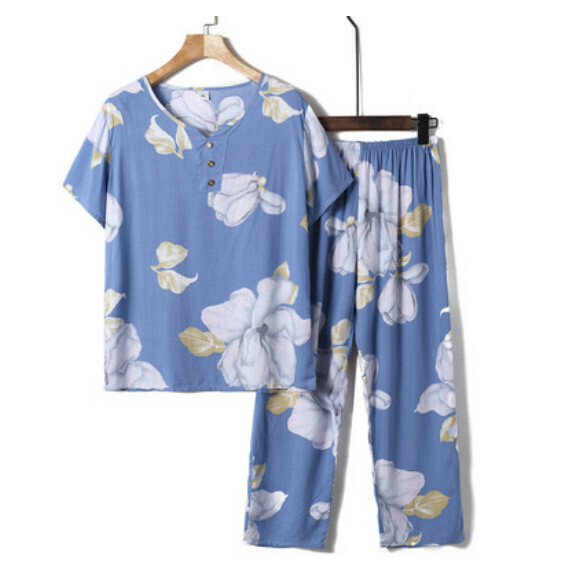 Summer middle-aged and elderly cotton silk suit (light blue large flower) [size: XL-4XL] [Contact customer service to confirm the delivery size after placing an order]