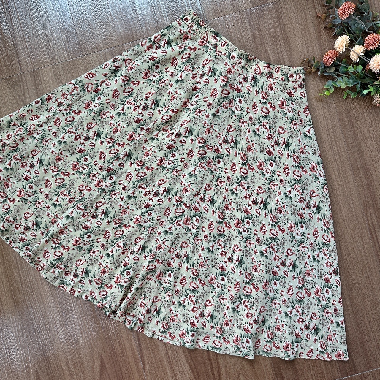 日本製杏色花蔓傘形半身裙