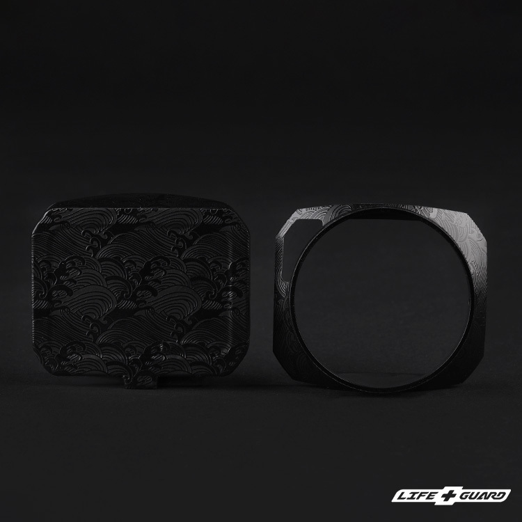 LIFE+GUARD 貼膜安裝示意，適用Squarehood Model V