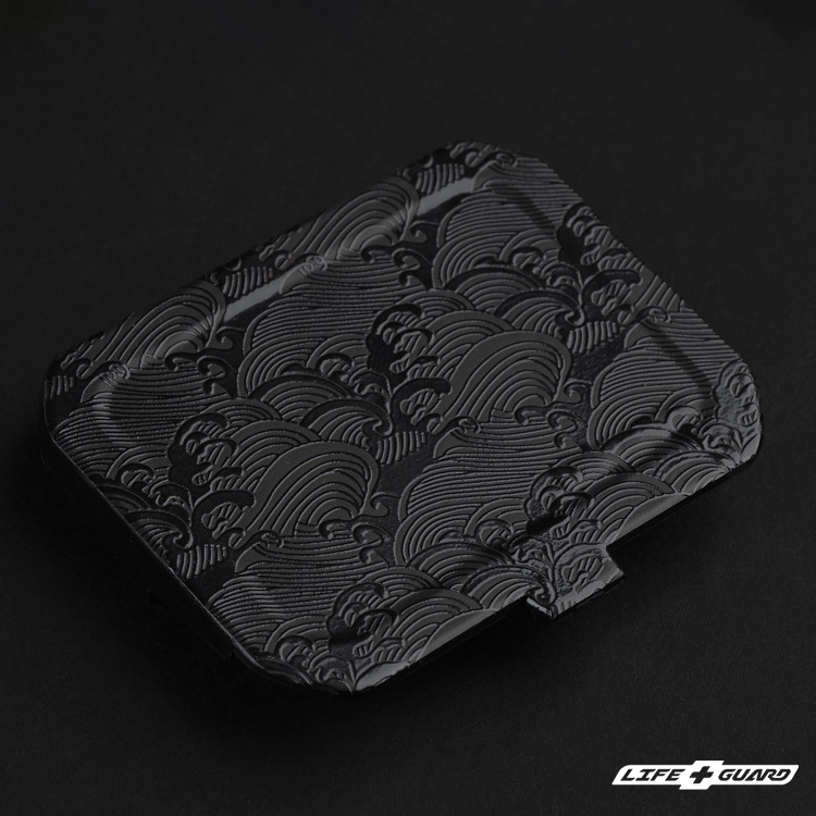 LIFE+GUARD 貼膜安裝示意，適用Squarehood Model V