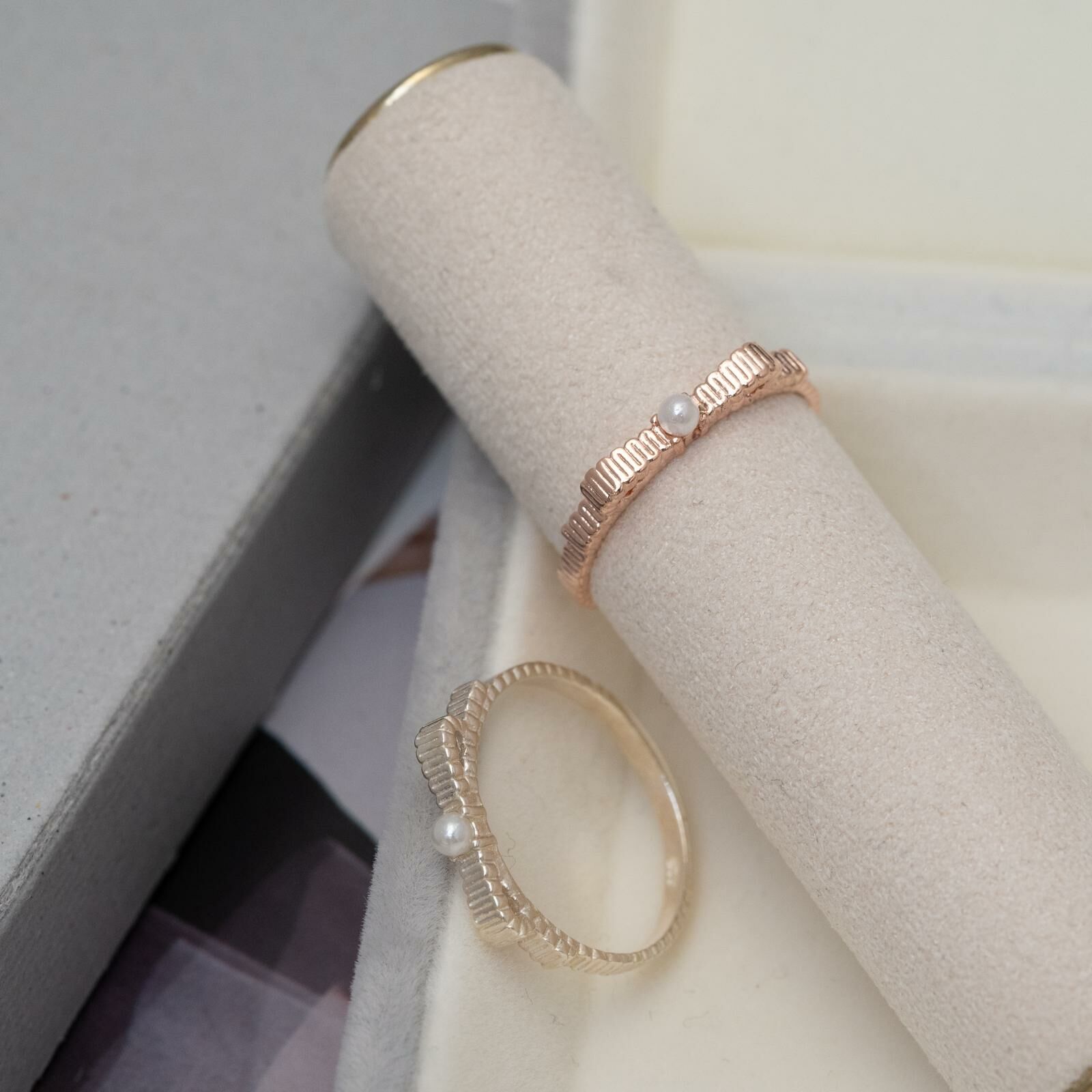 絲帶蝴蝶結小珍珠戒指 svr16