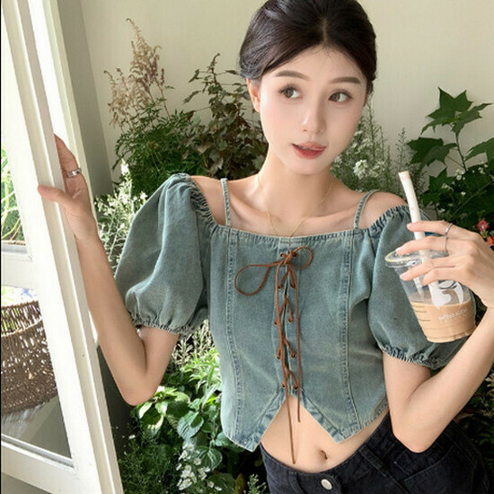 Hot selling off-shoulder puff sleeve denim shirt [retro blue] [size S-L] (please contact customer service to confirm the delivery size after placing the order)