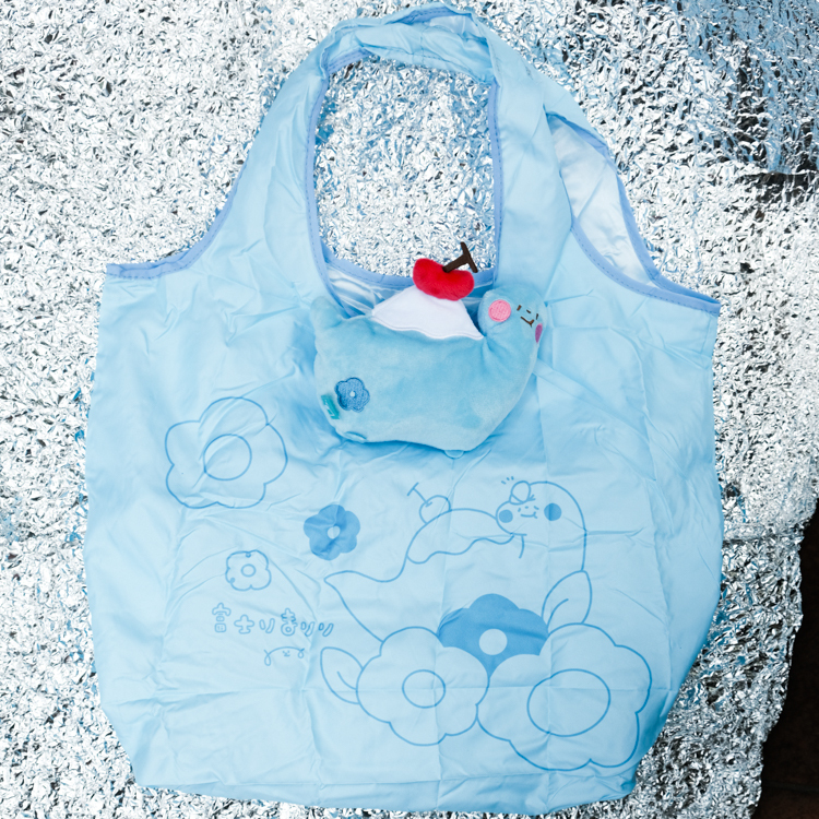 狗狗的小跳步，繪蹦砰｜藍色環保袋｜蘋果富士山雷龍