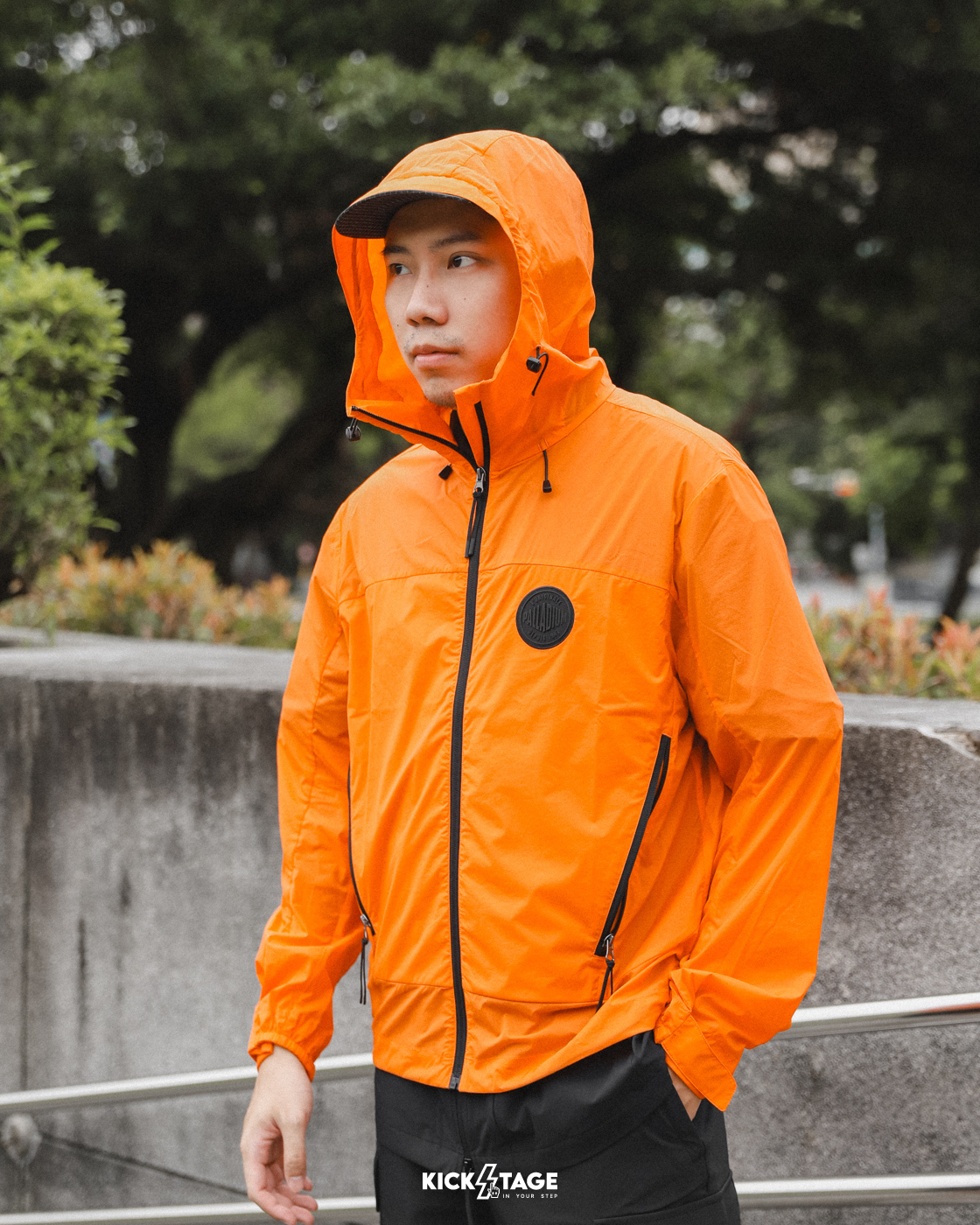 **特價商品售出無退換**男女款 PALLADIUM GORPCORE JACKET 奶油白 黑 橘 防曬 多口袋 機能外套【1010181】