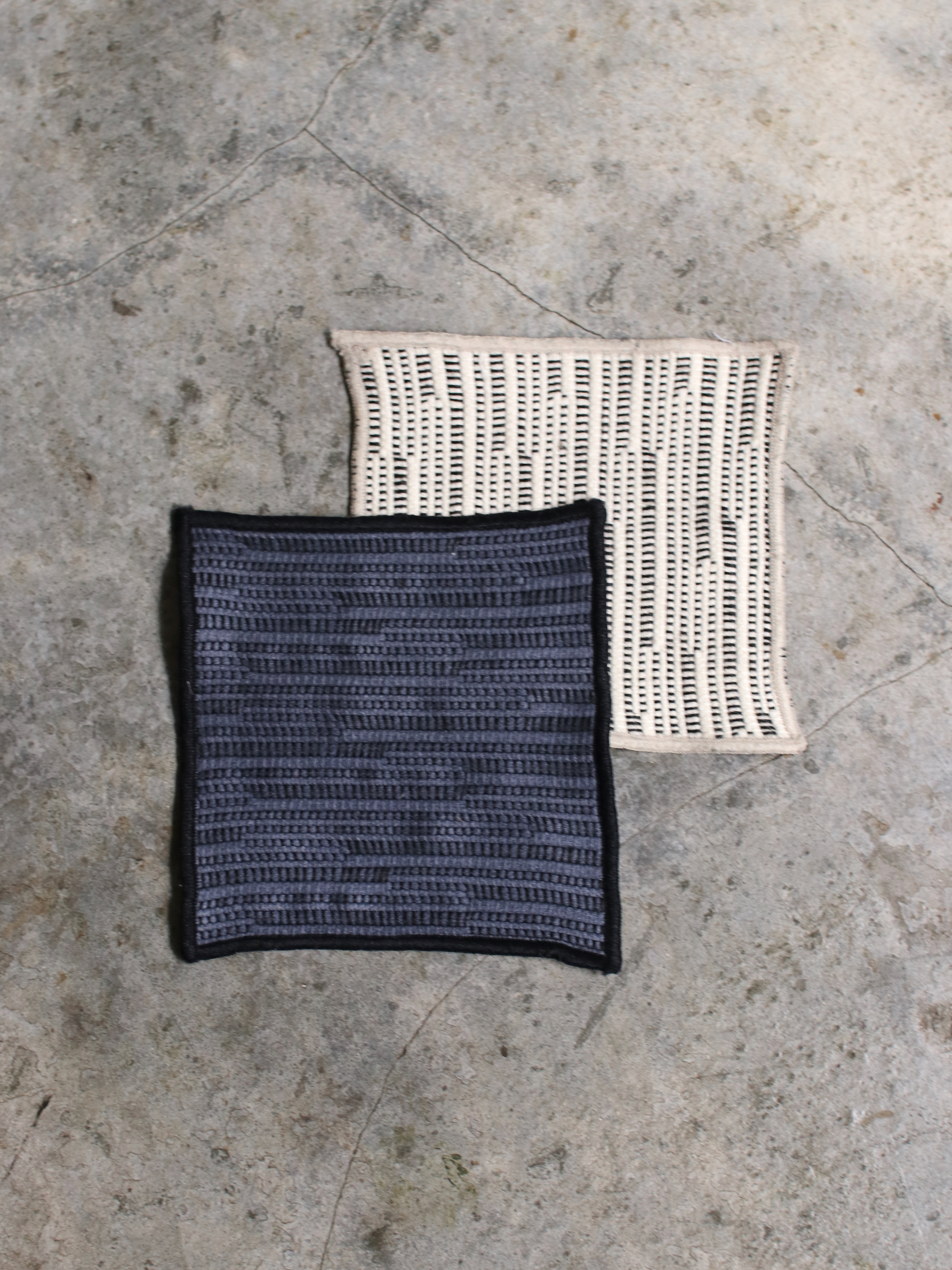 川 衣 WEAR BEING 織紋布料杯墊