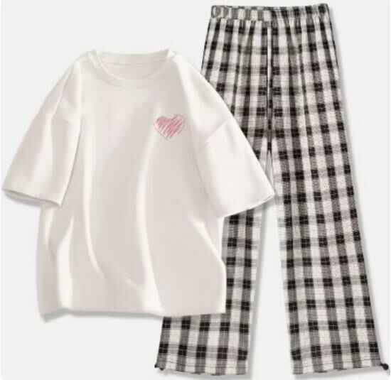 Hot selling short-sleeved T-shirt wide-leg pants suit [white (only heart) + black and white pants] [S-2XL size] (please contact customer service to confirm the delivery size after placing the order)
