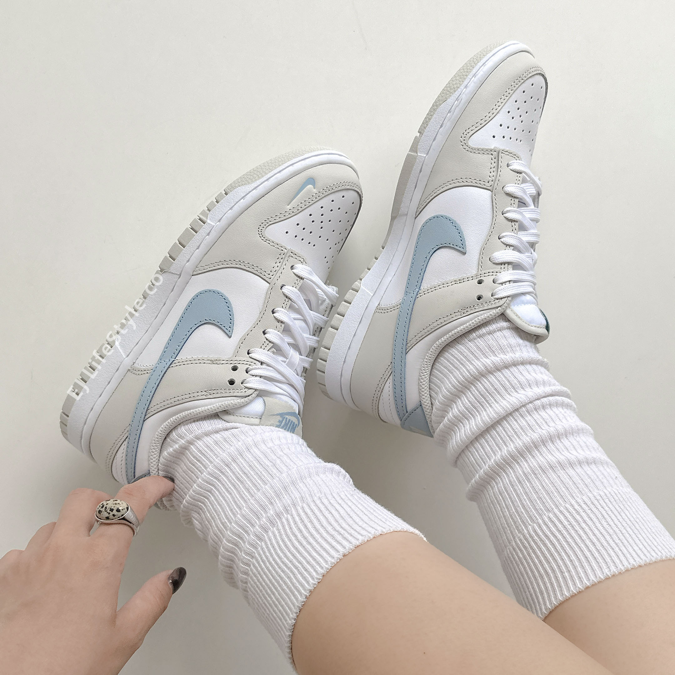 NIKE DUNK LOW 寶寶灰藍 灰色 寶寶藍 小勾 女鞋 HF0023-100 / 預購