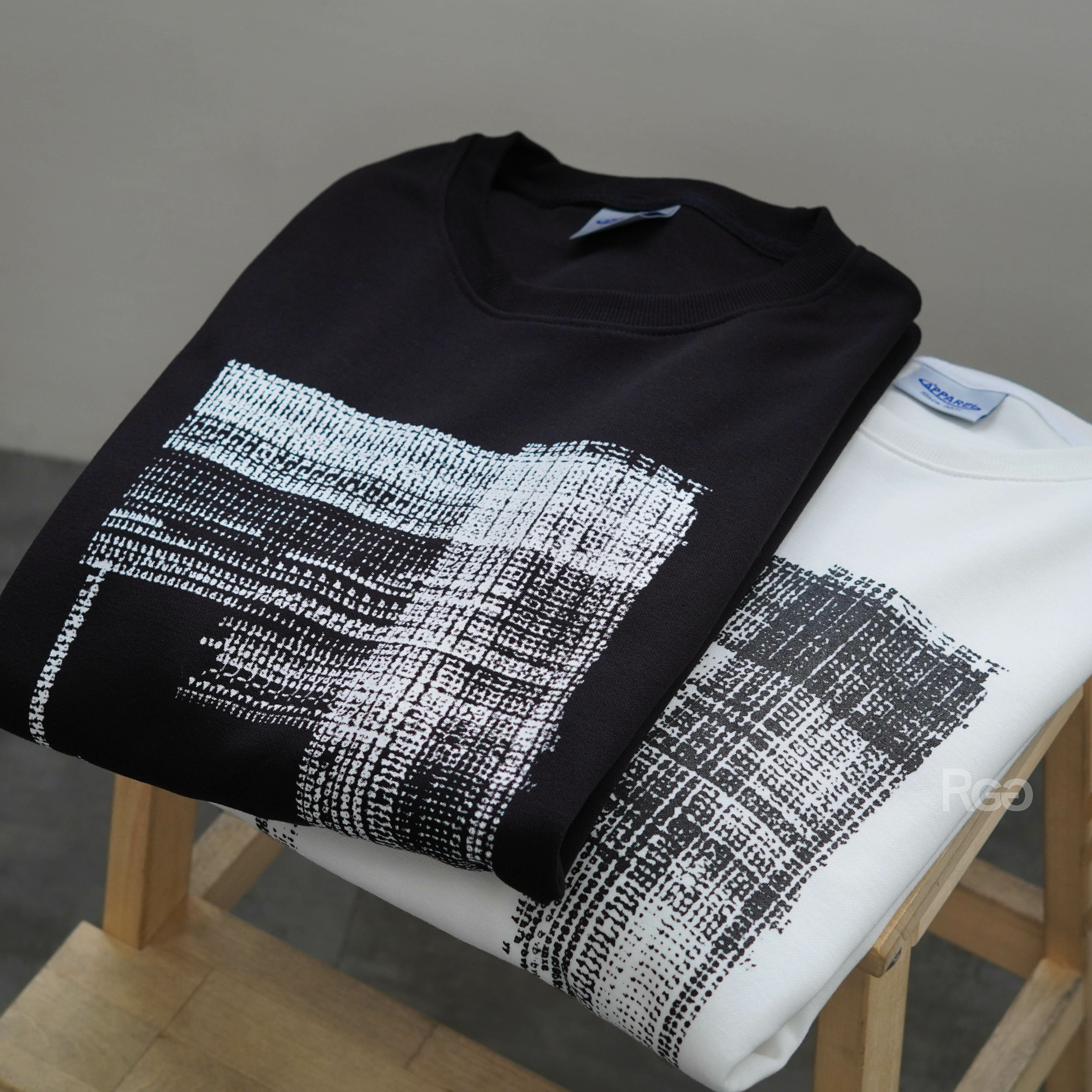 #11108 藝術風亂碼塗鴉短T