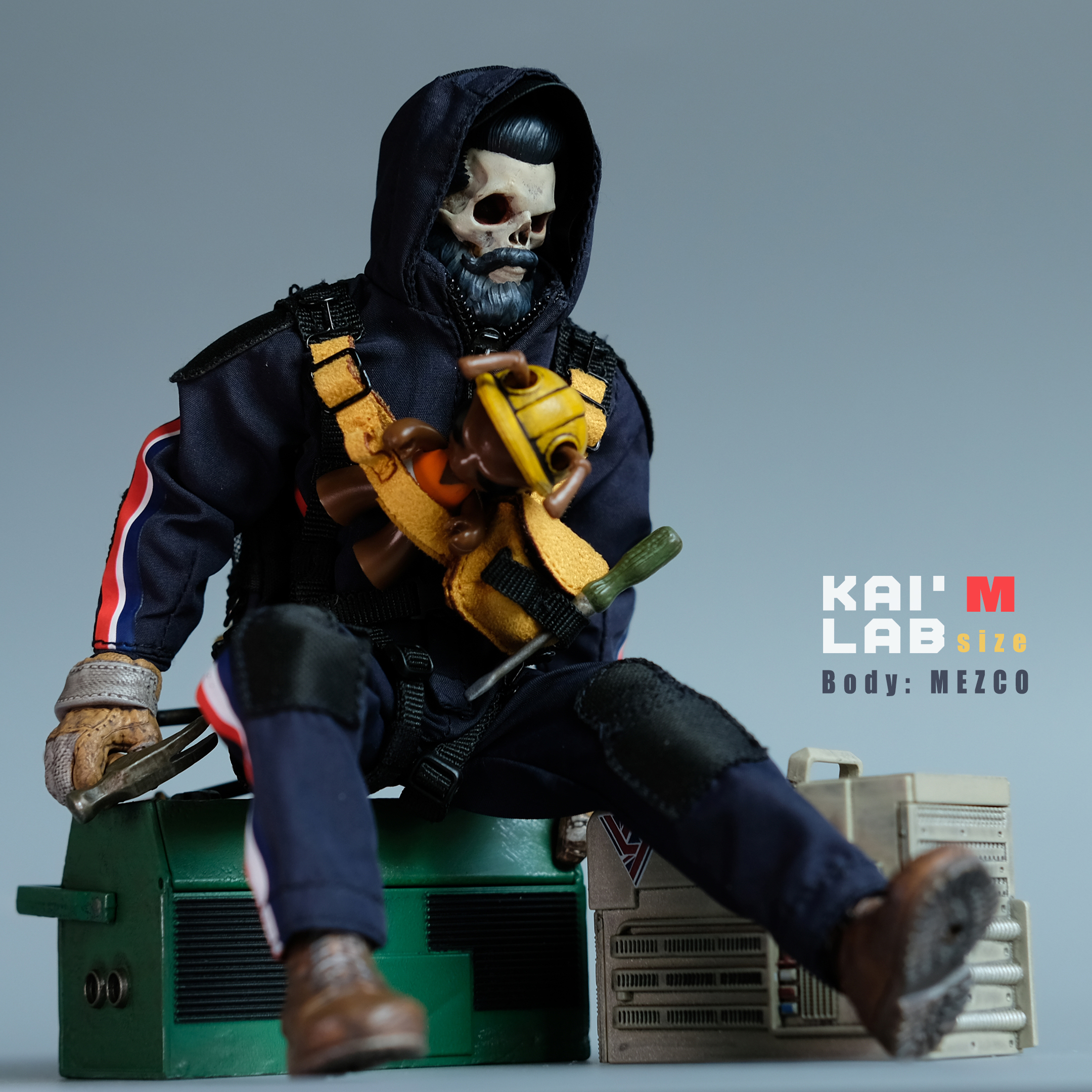 KAI LAB 1/12 Death Stranding Delivery Man Suit (For romankay/Mezco/ Nota )