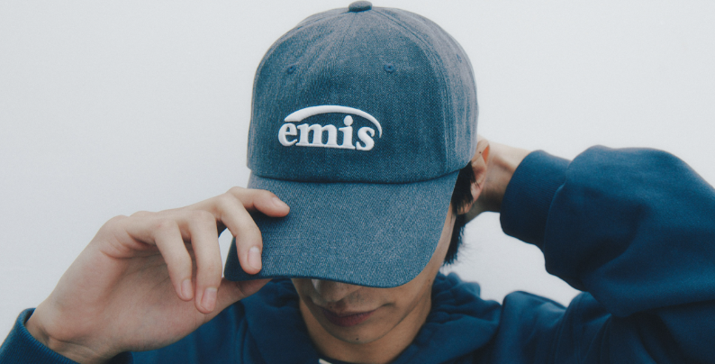 ☆EMIS\t☆ NEW LOGO PIGMENT BALL CAPPINK m1037_1334200 Emis New Logo Pigment Ball Cap Red メンズ - SS24 - JP