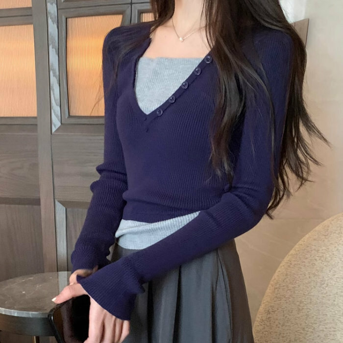 Hot selling contrasting color fake two-piece sweater (one size fits all) (navy blue)