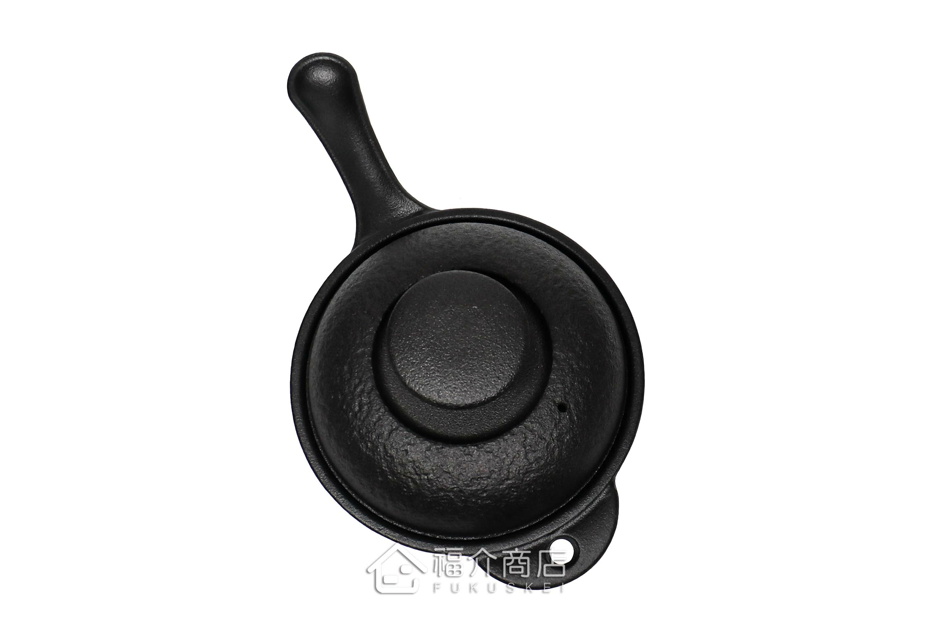 可以單手持鍋做燉菜與煮物料理的黑色鑄鐵鍋