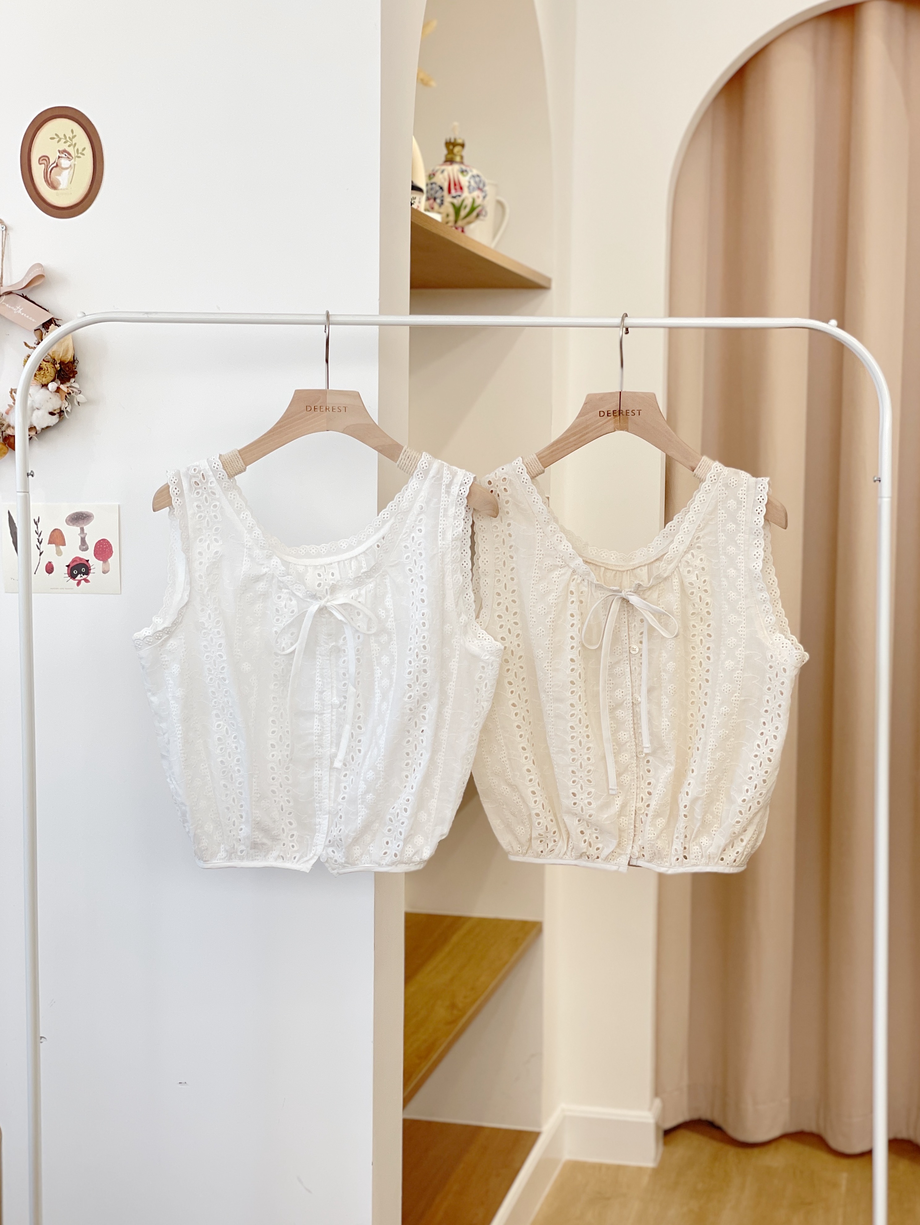 T1012 Jessie Lace Trim Top