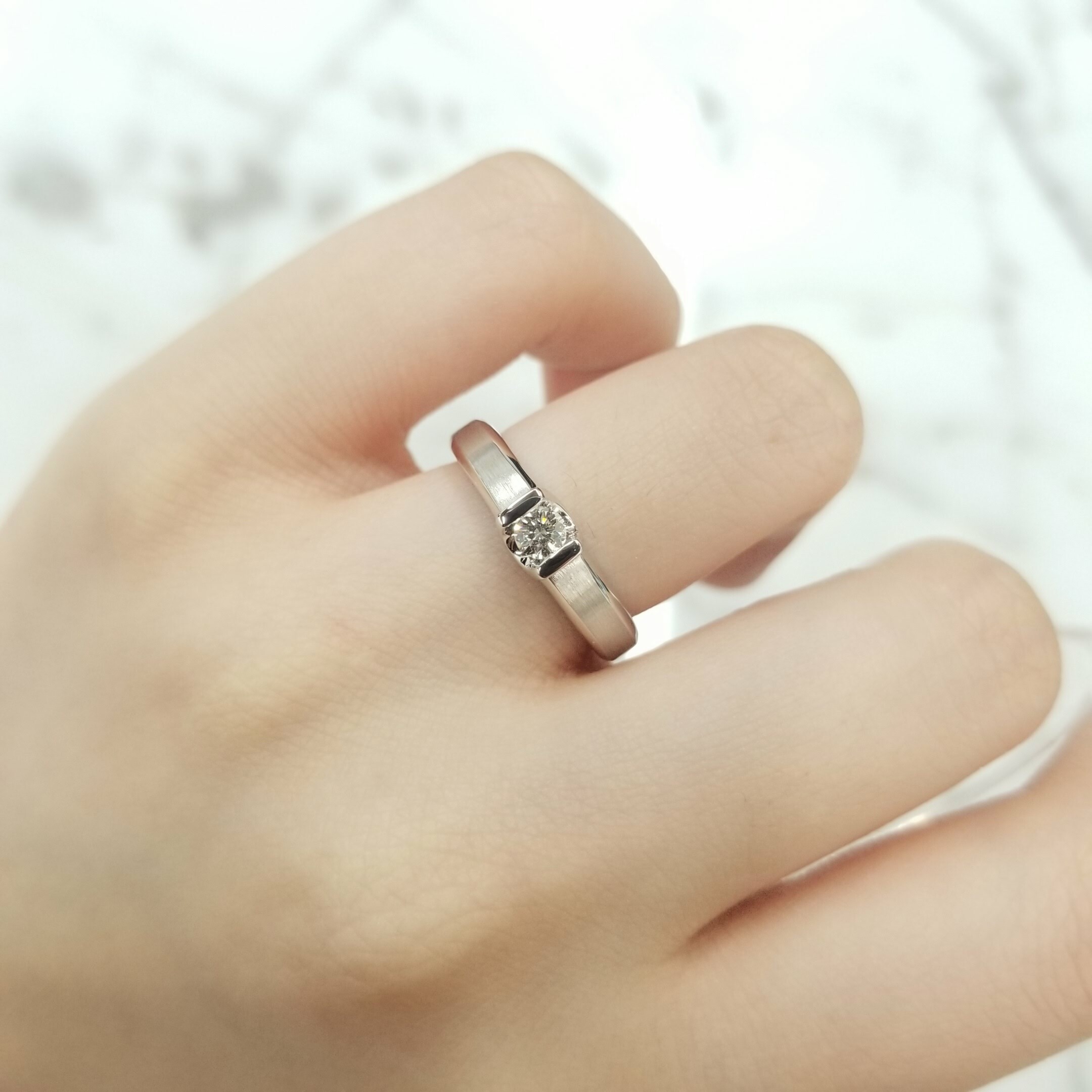 18K White Gold 0.27ct Diamond Ring