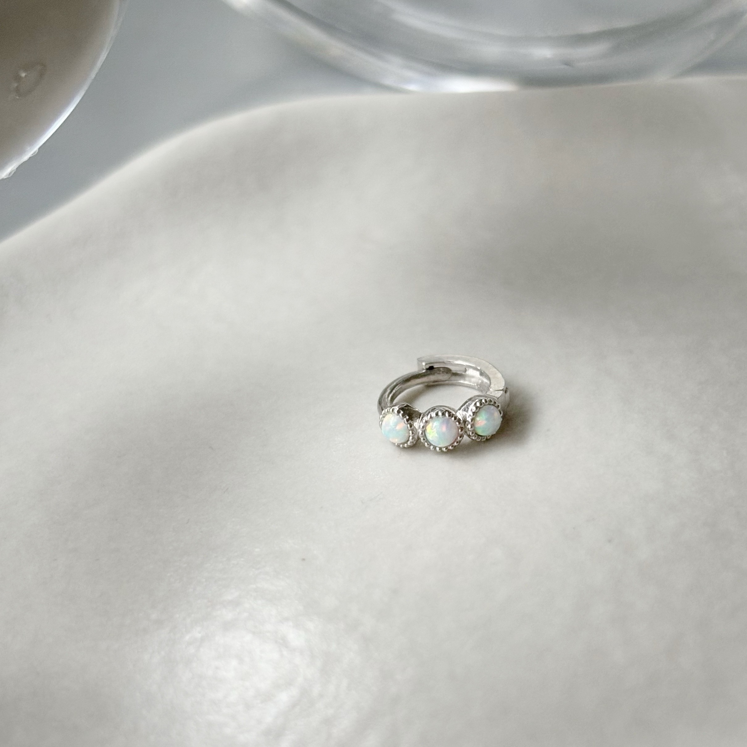 10k三顆蛋糕歐泊小耳圈