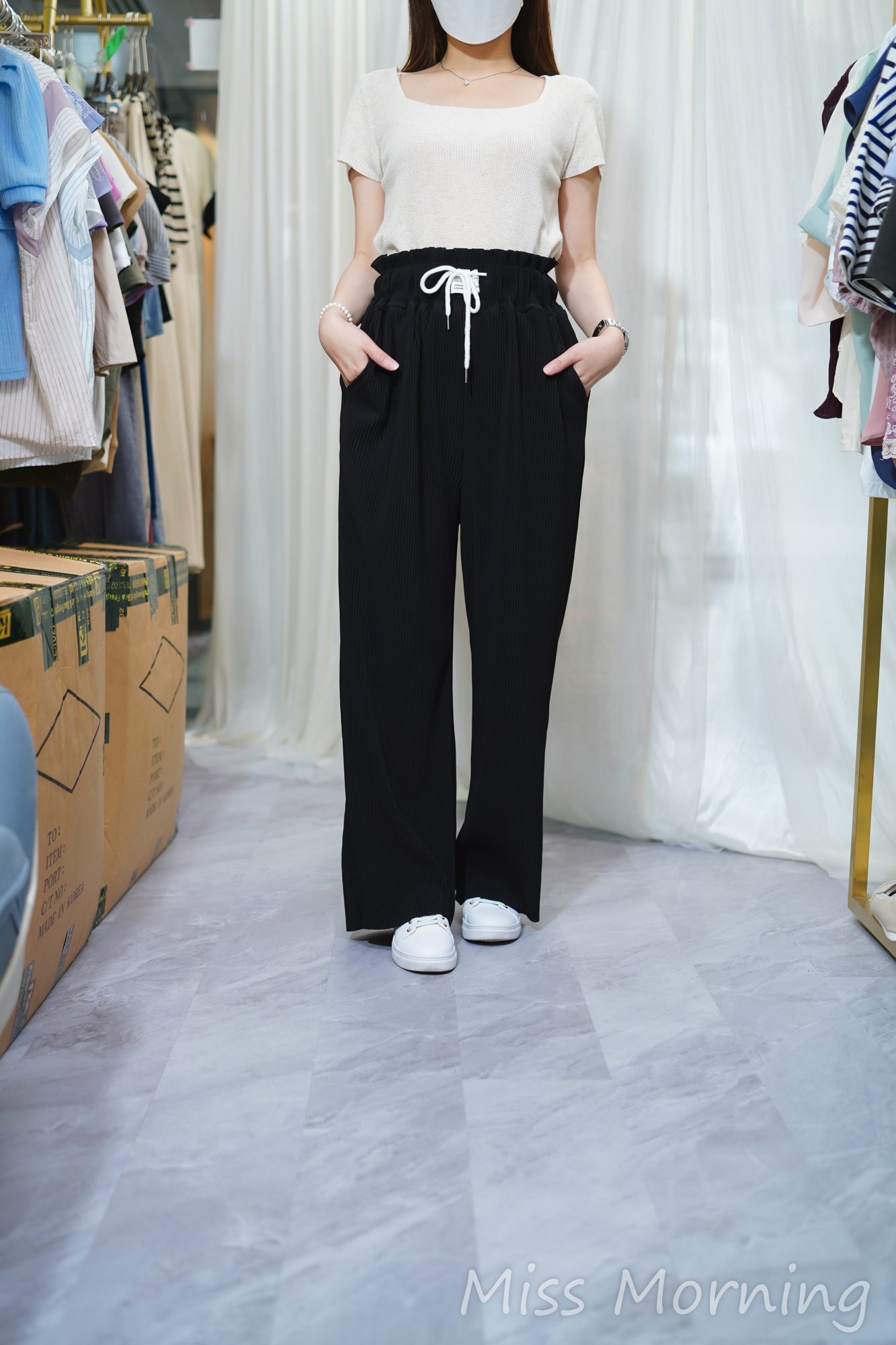 必買方領線衫(13916)&百摺長腿褲(33745)