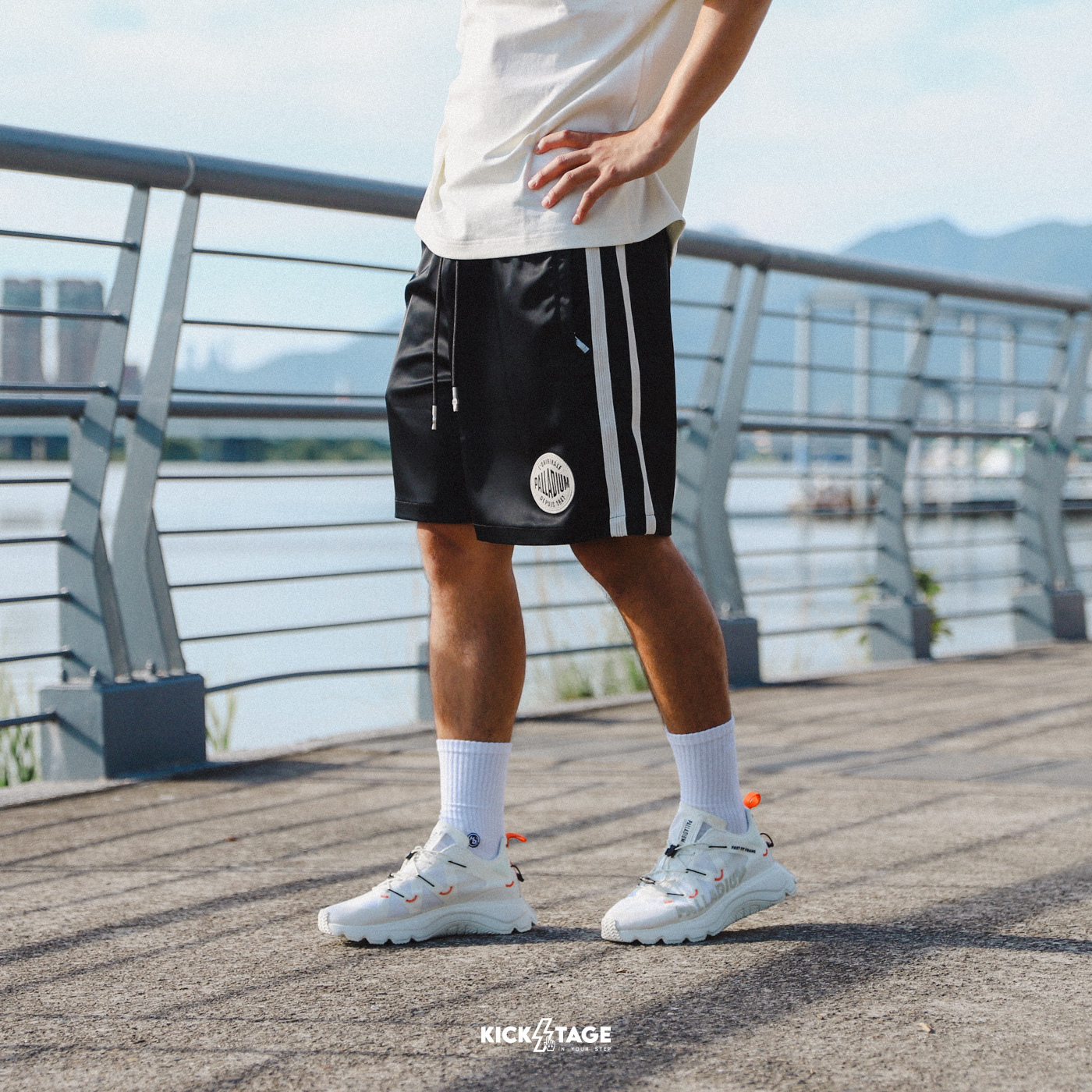 **特價商品售出無退換**男款 PALLADIUM CASUAL SHORTS 鉛黑色 寬鬆 拉鍊口袋 復古 休閒 條紋 短褲【109688-032】