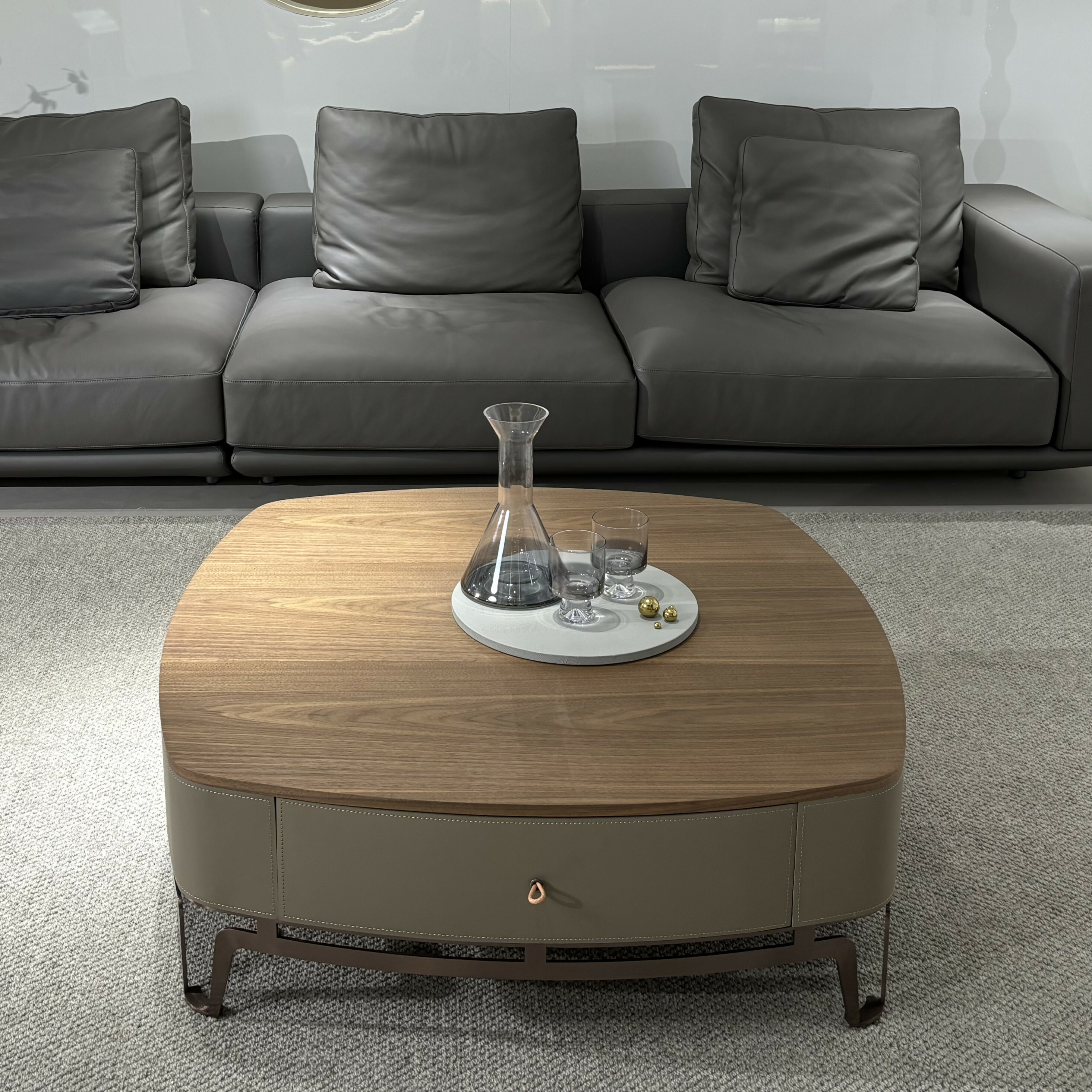 佩姬 | 胡桃色馬鞍皮 | 大方几