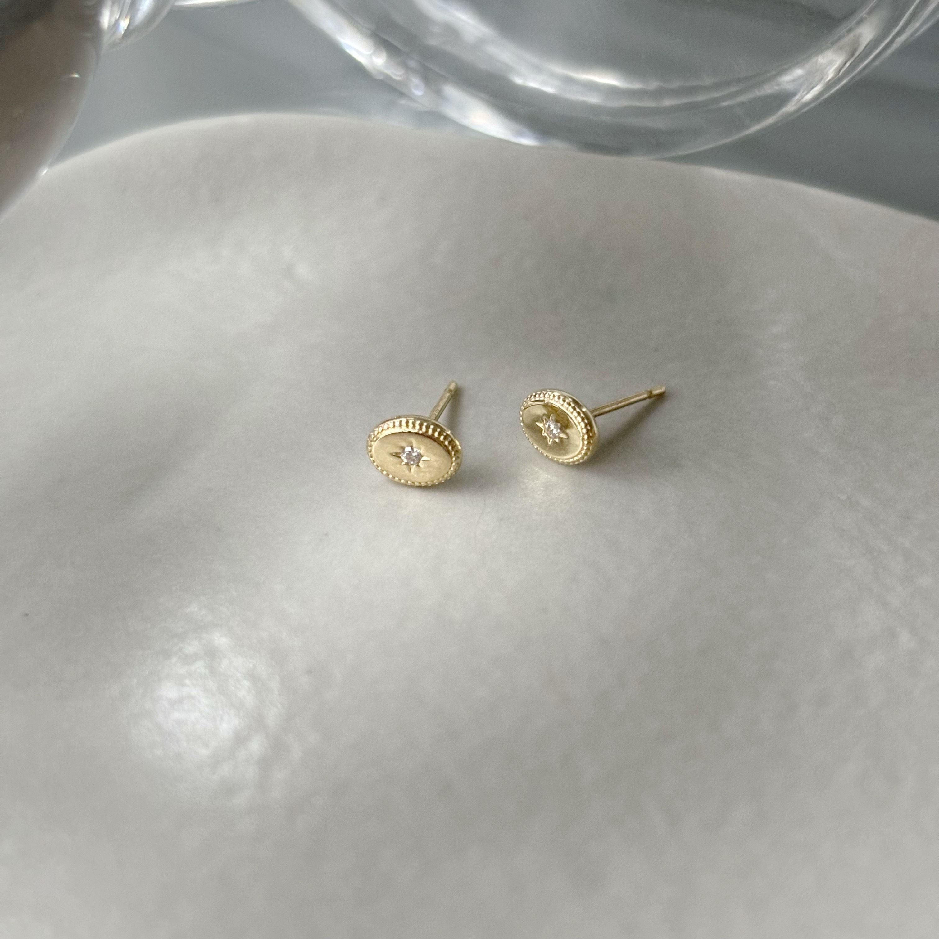 10k歐美橢圓星芒鋯石耳環