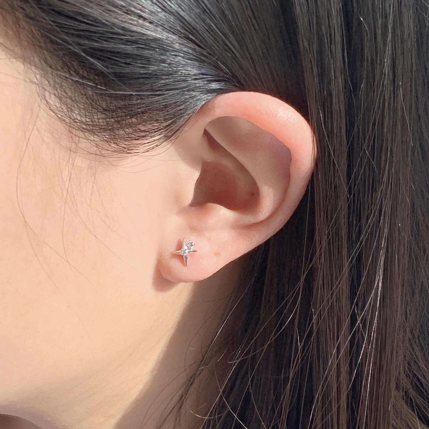 10k twinkle star鋯石耳環