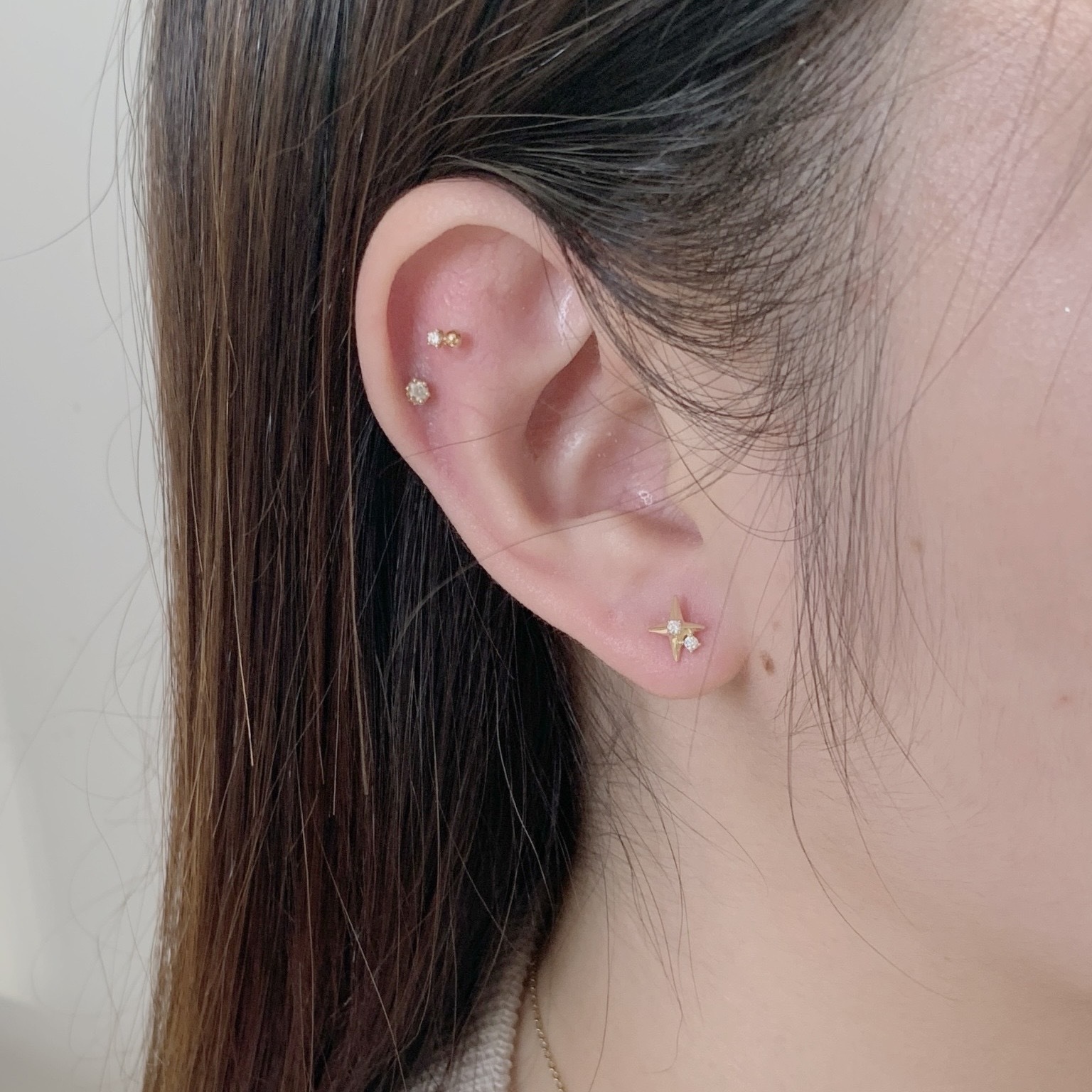 10k twinkle star鋯石耳環
