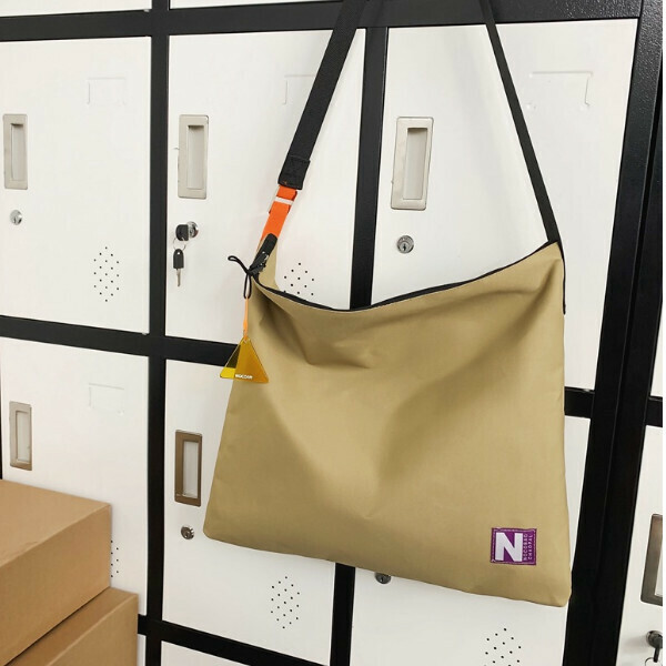Hot Selling Travel Bag Crossbody Bag [White]