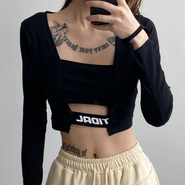 Hot selling letter embroidered square collar hollow long-sleeved T-shirt (black) (S-L size) (contact customer service after placing the order to confirm the delivery size)