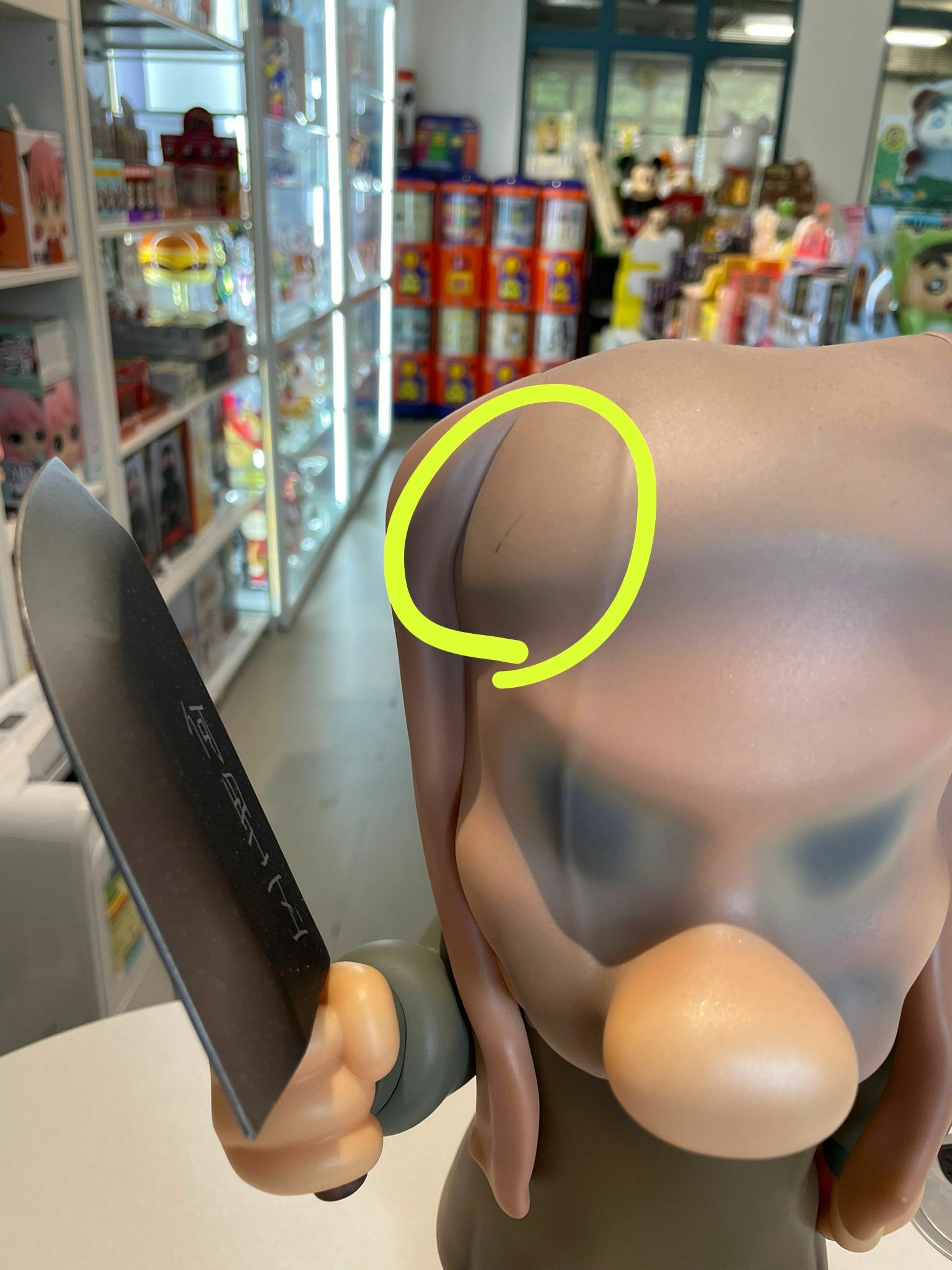 (OPENED BOX) Fools Paradise - Leon // Ho Le Yuk 何里玉