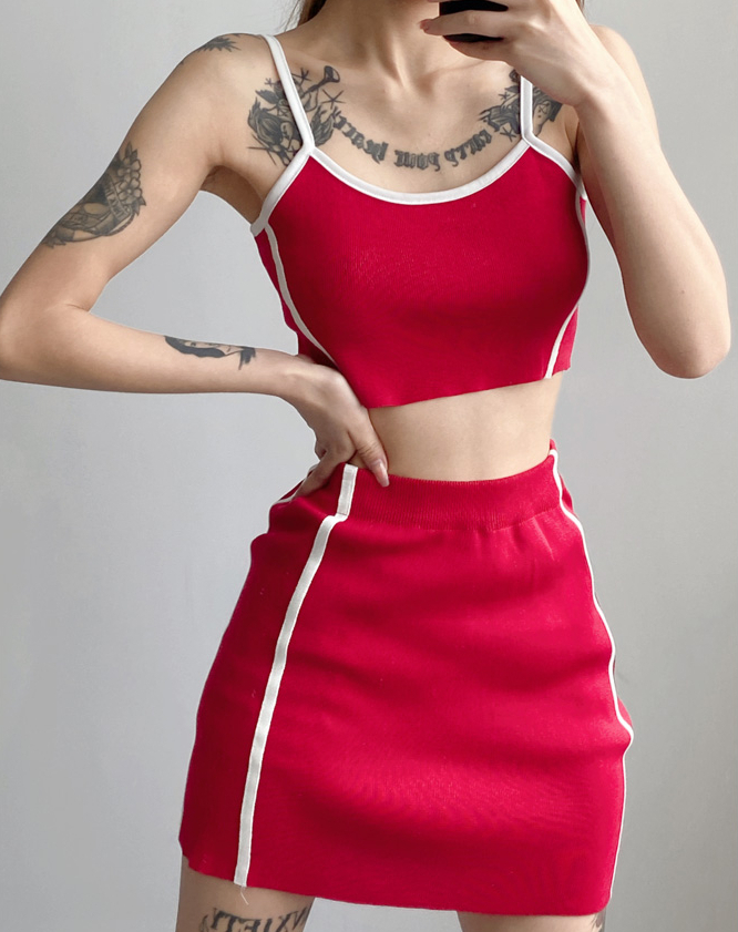Hot selling knitted camisole + skirt two-piece suit (red) (one size fits all)