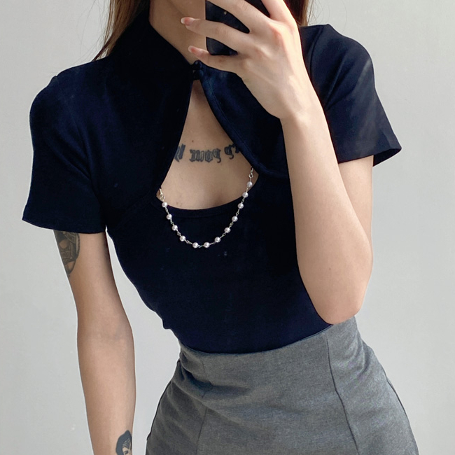 Hot selling hollow beaded short-sleeved T-shirt (black) (S/M size) (contact customer service after placing the order to confirm the delivery size)