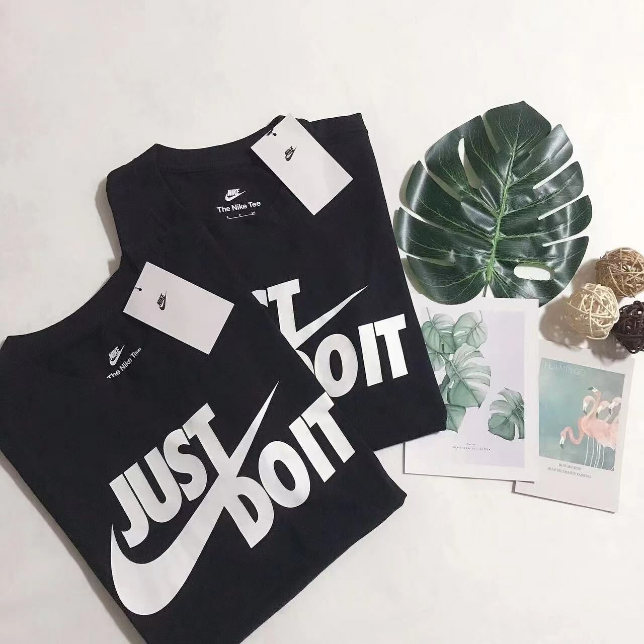 NIKE JUST DO IT LOGO TEE